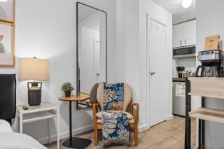 Highly Recommended Studio Near Times Square - New York - 9
