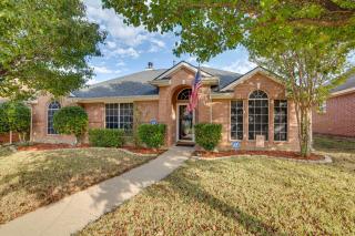 5 Mi to Cedar Hill SP & Joe Pool Lake: Family Home - 6