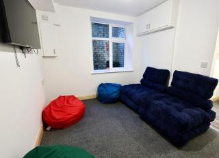 Nursery House Retreat - 2