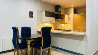 Modern Luxury Apt Balcony View Bahria 7 - 4