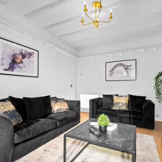 Stylish Four Bed House - 7 Guests - Garden - Parking - Netflix 802W - 6