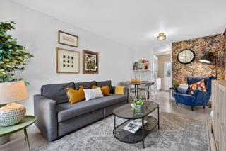 Central Belfast Apartments, Salisbury - 6