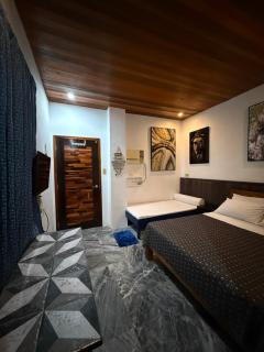 Elyu jasons home with netflix and parking - 9