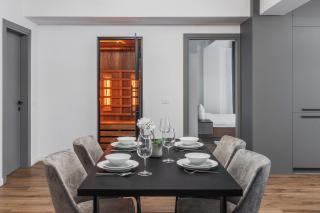 Sauna Premium Apartment - Central, Free Parking, Self Check-In - 0