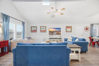 Captain's Cove - Pool Rooftop and Inlet Views - 1