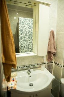 Luxury Center Apartment - 4