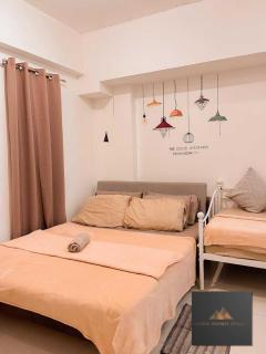 Sixteen Degrees Serenity - 7