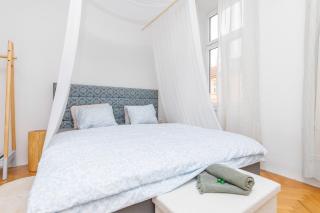 Lounge Piano Apartment - 9