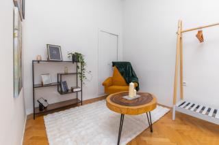 Lounge Piano Apartment - 4