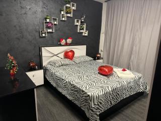 Apartament 2 camere, aprox 1,5 km distanta fata de Targul de Cracihn - 0