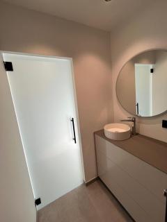 Luxurious apartment with feet in the sea & city - Oostende - 2