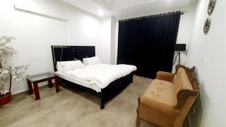 2 Bed Furnished Apartment Bahria Town Phase 8 - 0