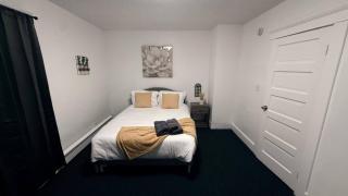 Nona - Private Room 1 with Parking, Desk & Fast WiFi near Yale, Quinnipiac, SCSU & Hospitals - 4