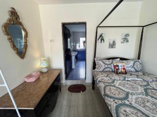 Indigo Orchid Homestay - A spacious, serene villa with terrace and farm view - 3