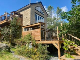 Chalets et Studios Le Vent Du Nord - 0