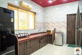 Red villa 3bhk - 8