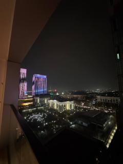 Modern 1BR, Lux-Skyscraper Large, Loggia and View - 5