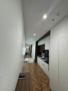 Modern 1BR, Lux-Skyscraper Large, Loggia and View - 4