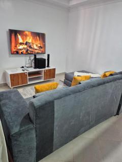 CM Snug stay -Naivegas Apartments - 6