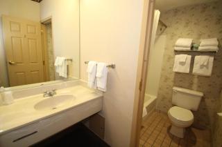 Six Flag's Darien Lake - 4