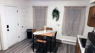 Nona - Private Room 3 with Parking, Desk & Fast WiFi near Yale, Quinnipiac, SCSU & Hospitals - 2