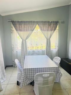 48 Archer Crescent - 6