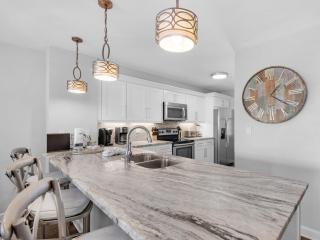 Hidden Dunes Condominium 1401 by Newman-Dailey - 9