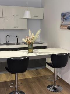 CenterPoint Apartment - 4