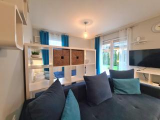 APARTAMENTY "LA VILLA" SUPERIOR II na parterze z prywatnym ogrodem, tarasem, parkingiem, blisko centrum, spokojna okolica - 2