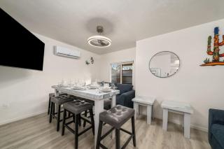 3BR 2BA Cozy Home with Jacuzzi Near Downtown - 6