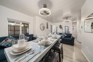 3BR 2BA Cozy Home with Jacuzzi Near Downtown - 1