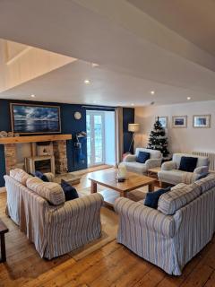 The Old Mill, Deluxe holiday home with a view - 7