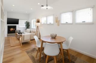 Exclusive 2BD 3BA with Balcony - 5