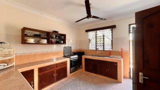 Spacious, Serene, Family-Friendly, Secure, 3BR - 5