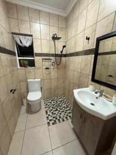 Tambo Touchdown Suites - 7