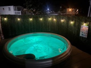 Tattershall Lakes Pet Friendly Hot Tub Breaks - 5
