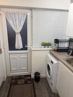 Tastefully Finished 2 Bedroom holiday & Short let cottage in Greater Manchester - 8