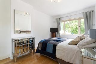 4 bed private semi-detached, - 6