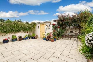 4 bed private semi-detached, - 5