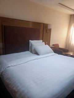 Helen Terrace Hotel - 9