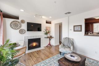 Downtown Riverfront Condo unit 780 - 9