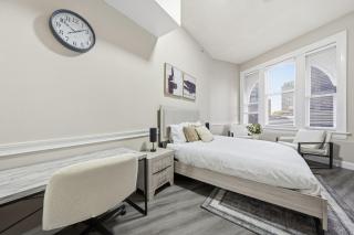 Homey studio perfect for long-term guests - 2