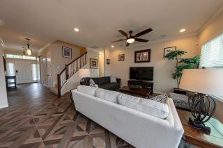 6 Bed 5-Bath Villa For Large Families Groups - 3