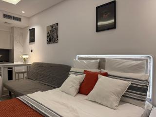 The Sterling 4 sleep with AC parking and pool - 4