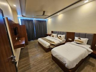 pushkar mountain valley - 1