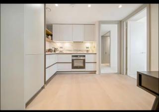 Modern Lux 2 bed 2 bath Central London - 8