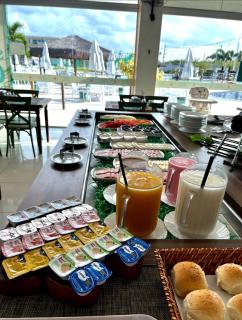 Muro Alto Condomínio Clube Lindo Flat! - 8