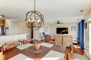 6 Mi to Memorial Stadium Family Escape in Lincoln - 5