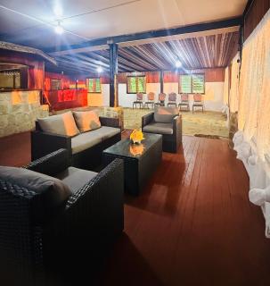 White Sandy Beach Dive Resort - 3