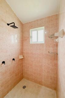 Villa with Pool, Karaoke, Palapa, Jacuzzi & Garden - 9